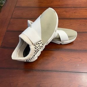 ALL‎ BLACK Jungle Band Wrap White Leopard Shoes